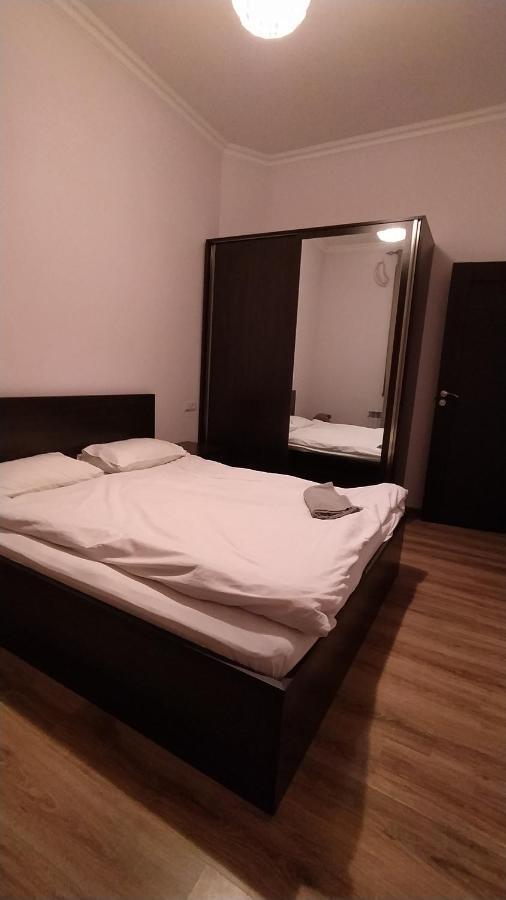 Elite Apartments Yerevan Ngoại thất bức ảnh
